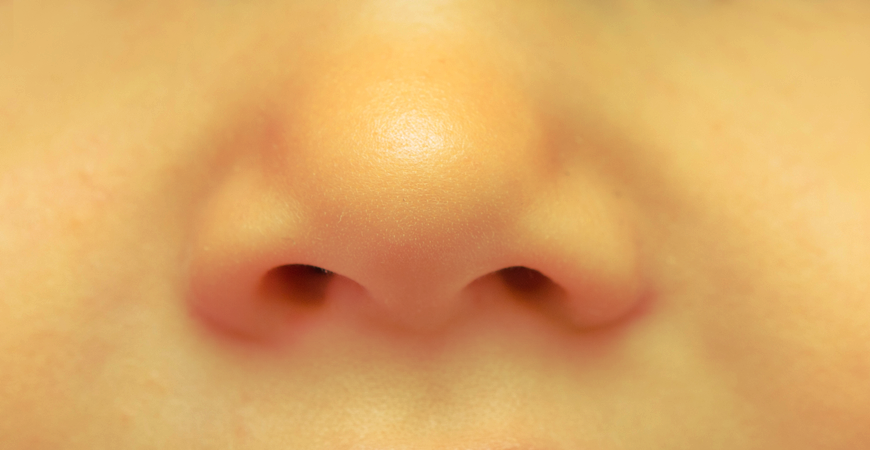 Comprendre et soigner naturellement le nez bouché !