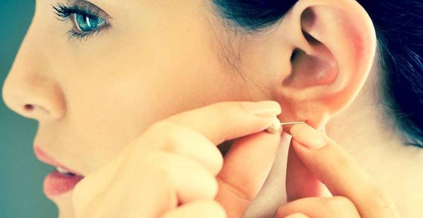 ATTENTION : ECZEMA DE L'OREILLE