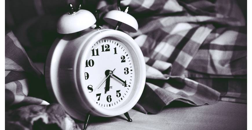 Pourquoi la mélatonine artificielle ne sert (presque) à rien...